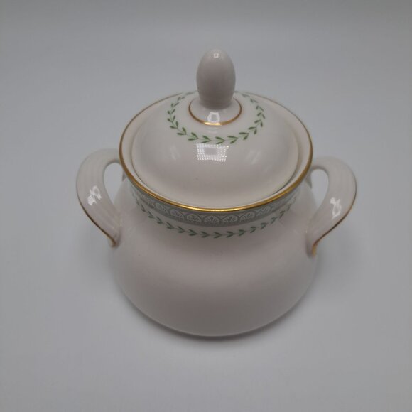 Royal Doulton Berkshire Lidded Sugar Bowl Bone China Gold Trim Green Leaf Design - Picture 6 of 11